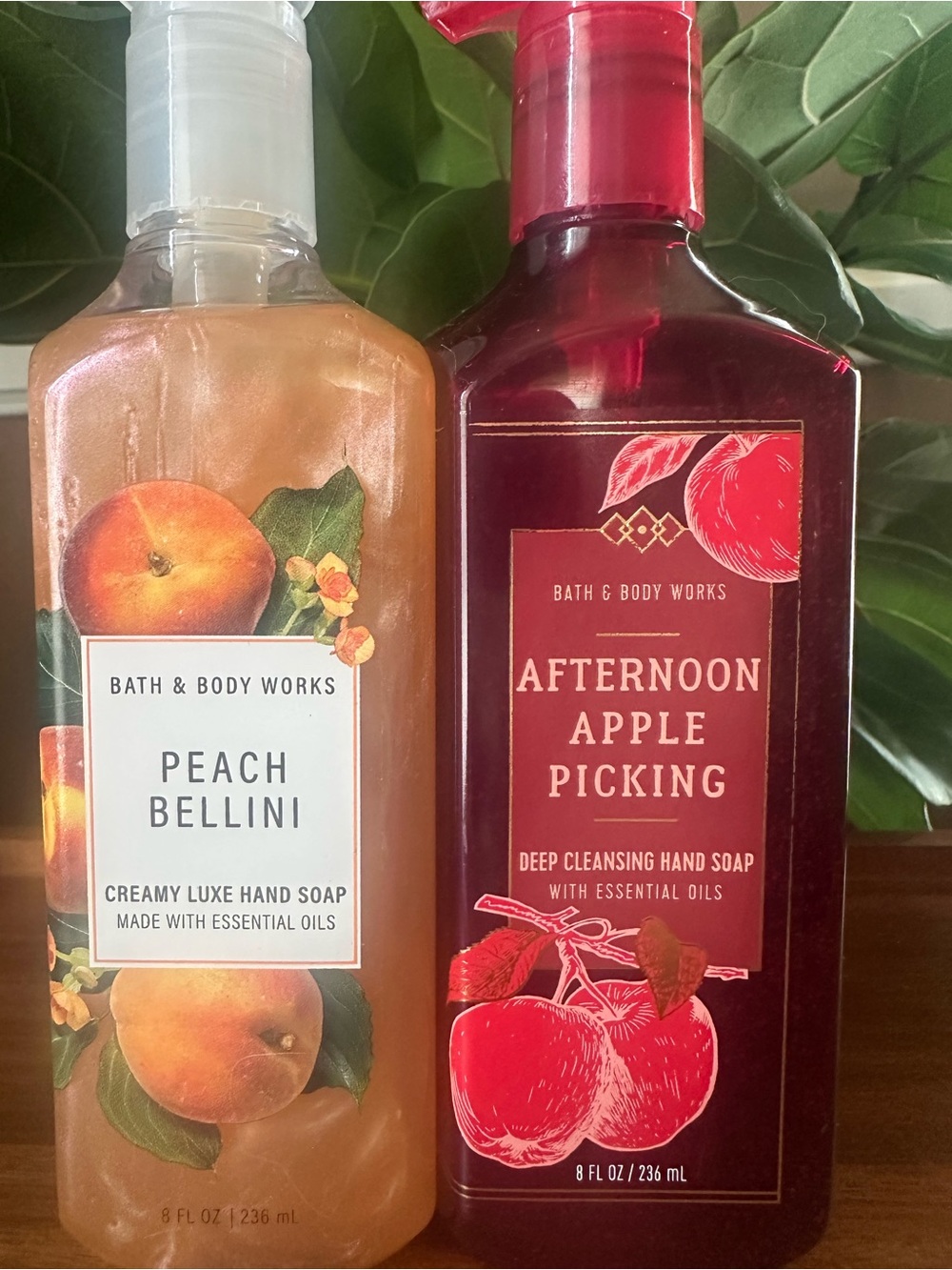 Bath & Body Works Afternoon Apple Picking,Peach Bellini Creamy Luxe Hand Soap